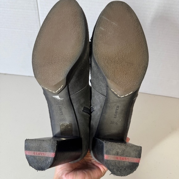 Lloyd Women's Gray Suede Lace Up Grunge Punk Heeled Ankle Boots Size 38 1/2 - Picture 9 of 15